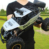 Ferngesteuerter Monstertruck – 4x4 Allrad-RC-Fahrzeug mit Geländereifen Miniaturbild 4